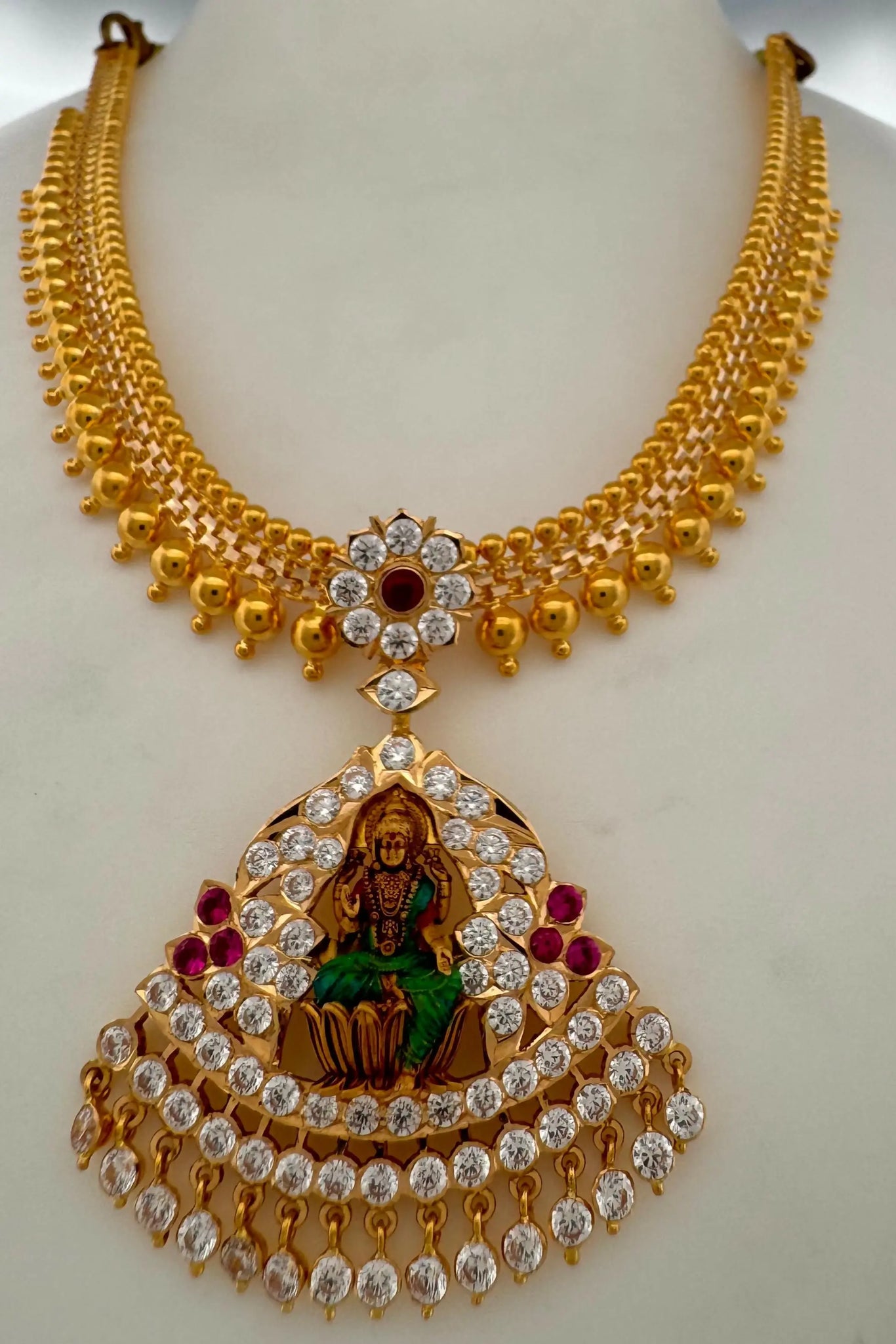 Light Weight Gold Stone Necklace Sarafa Bazar India