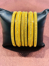 Kolkata Half Round Bangles Sarafa Bazar India