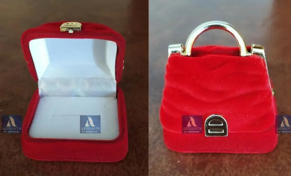 Locker Toy Ring Sarafa Bazar India