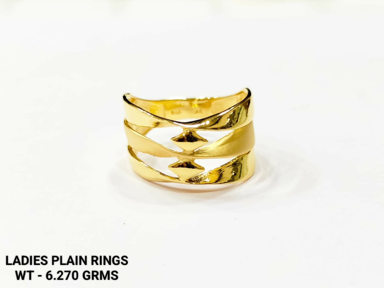 Ladies Plain Ring Sarafa Bazar India