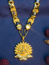 Casting Chain Pendant Sarafa Bazar India