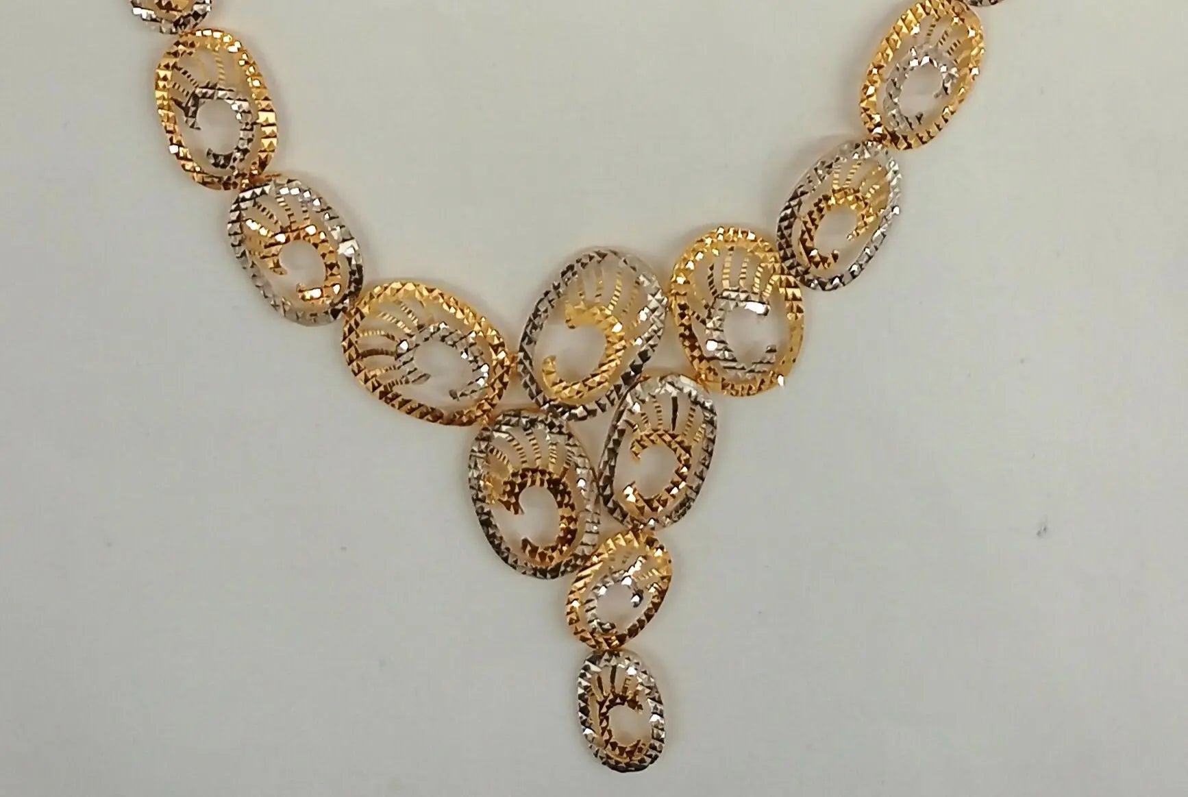 Malaysian Necklace Set Sarafa Bazar India