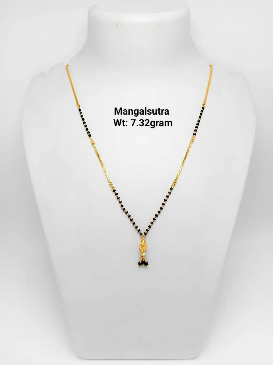 Mangalsutra Sarafa Bazar India