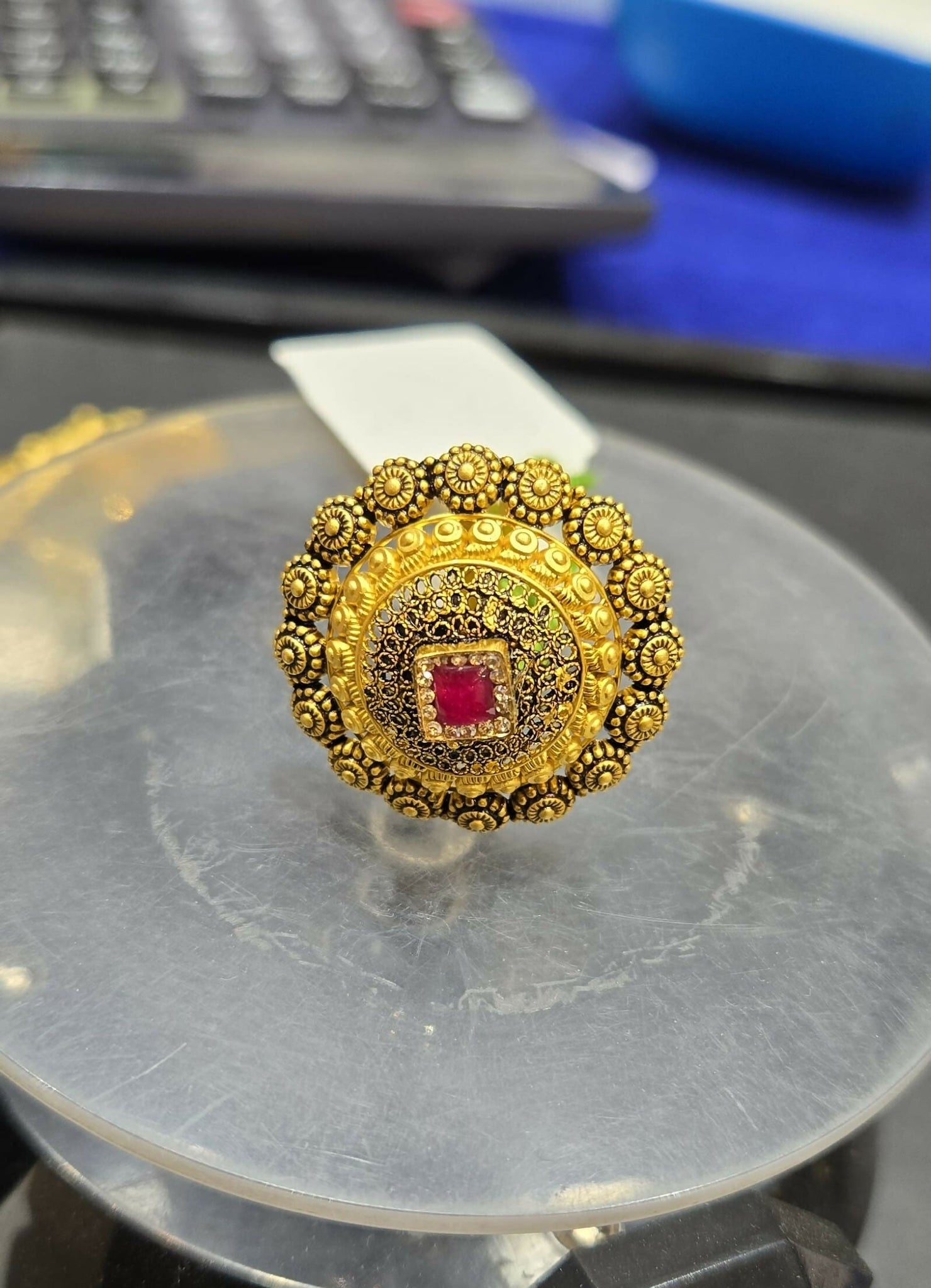 Gold Ladies Ring Sarafa Bazar India