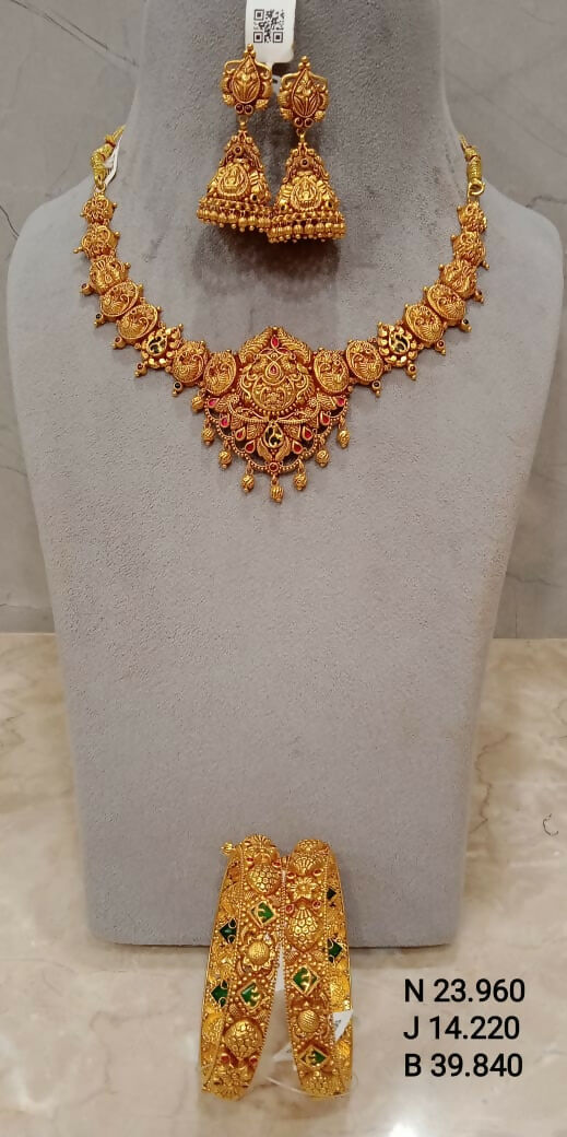 Antique Choker & Bangles Sarafa Bazar India