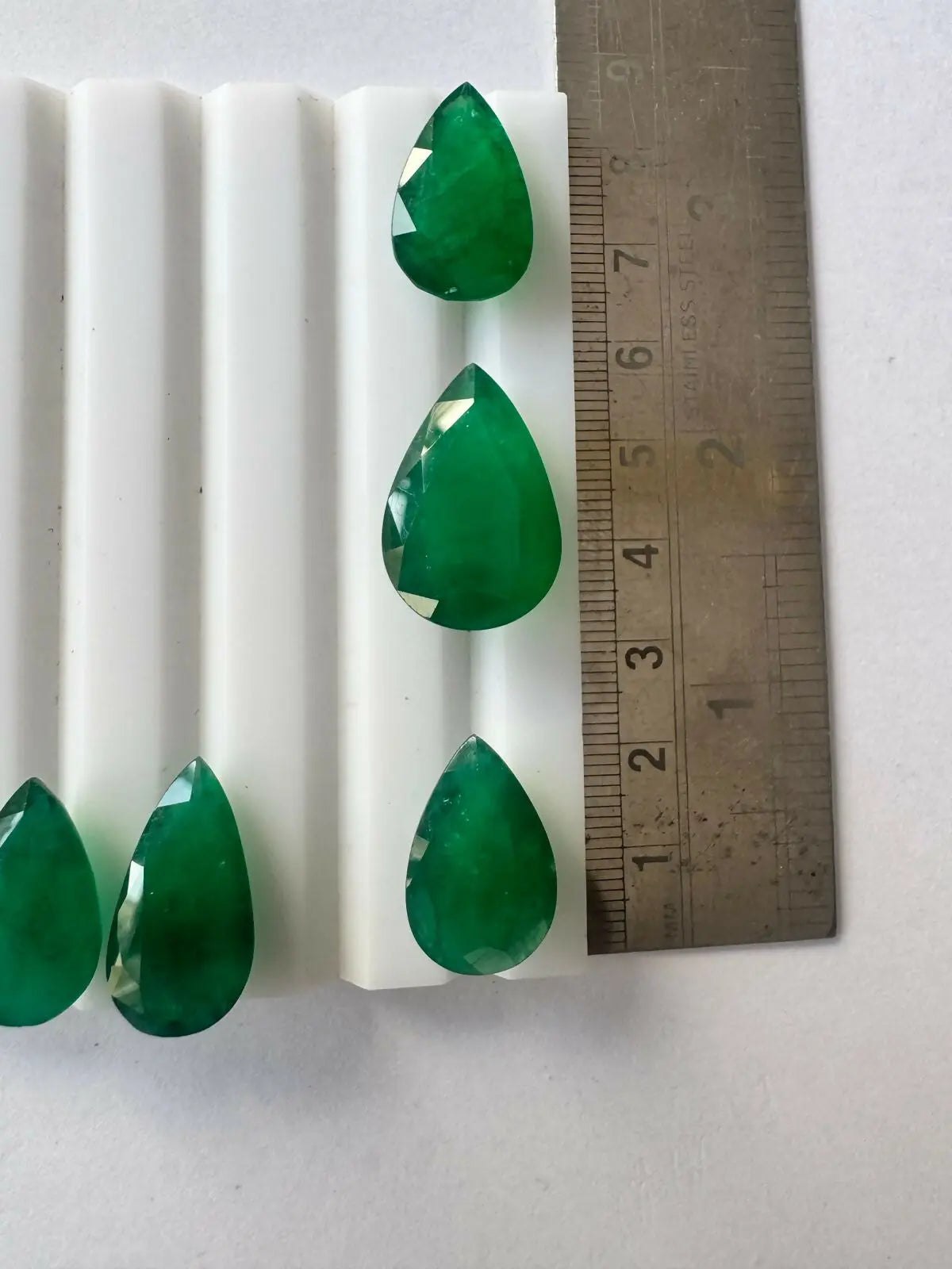 Natural Emerald Cut Stone Zambian Sarafa Bazar India