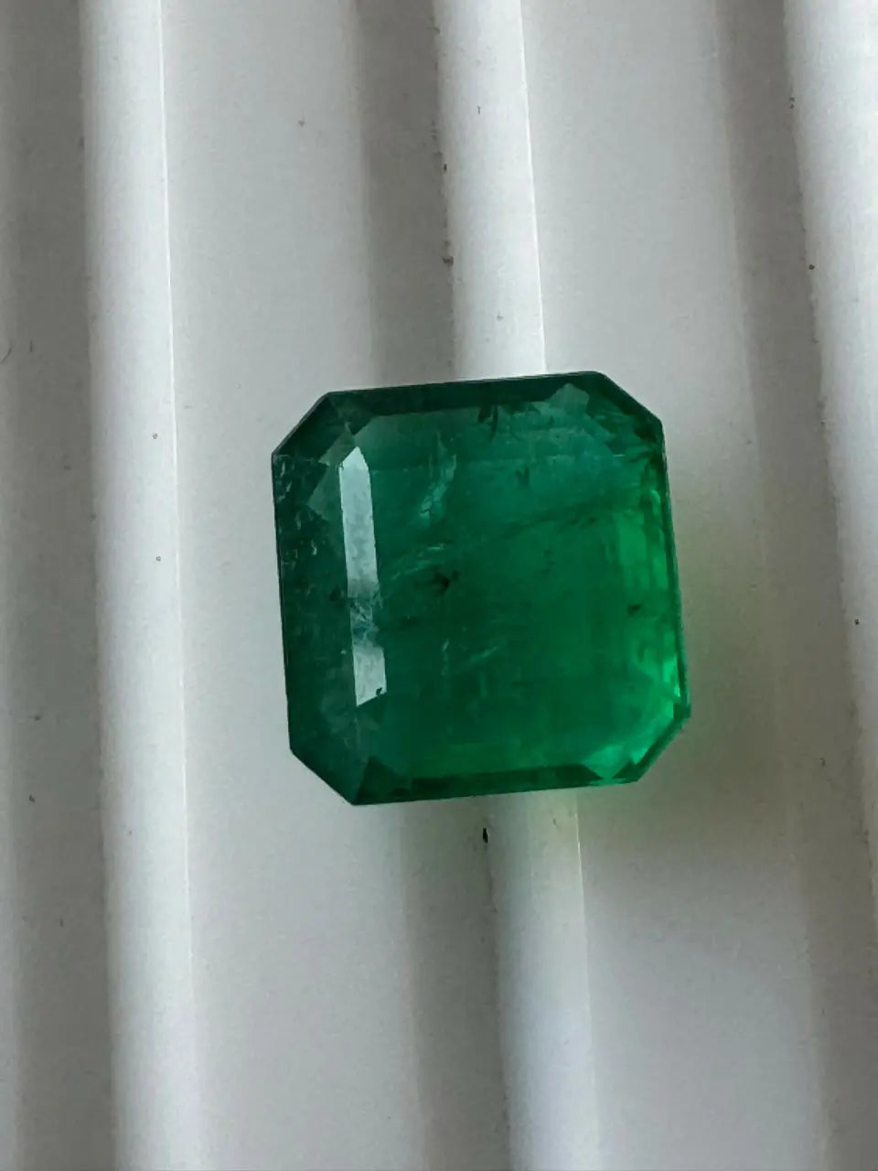 Natural Emerald Cut Stone Zambian Sarafa Bazar India