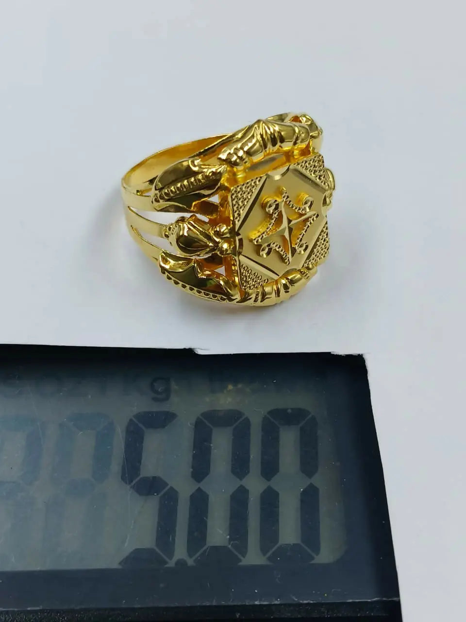 Nazarana Gents Ring Sarafa Bazar India