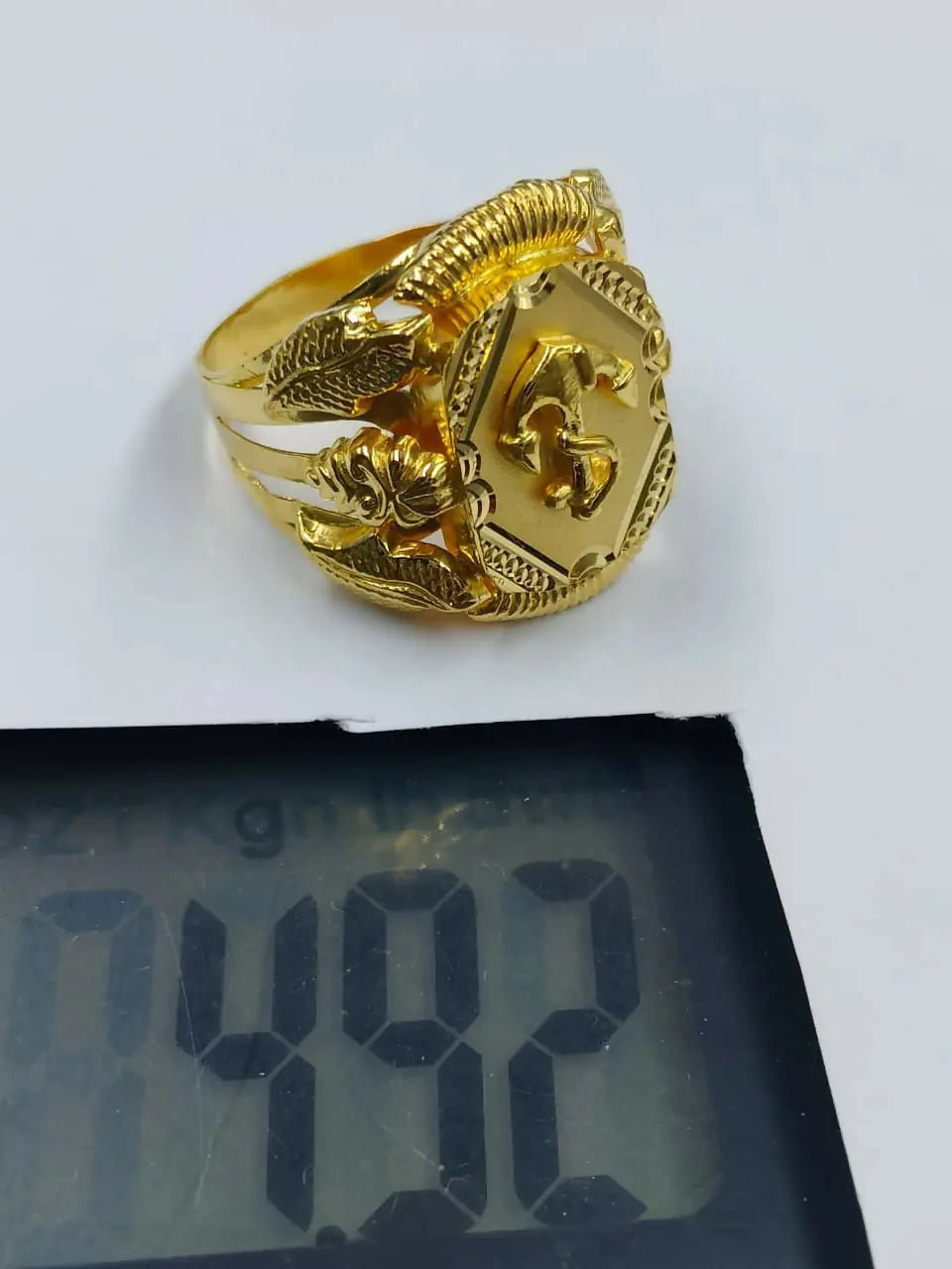 Nazarana Gents Ring Sarafa Bazar India