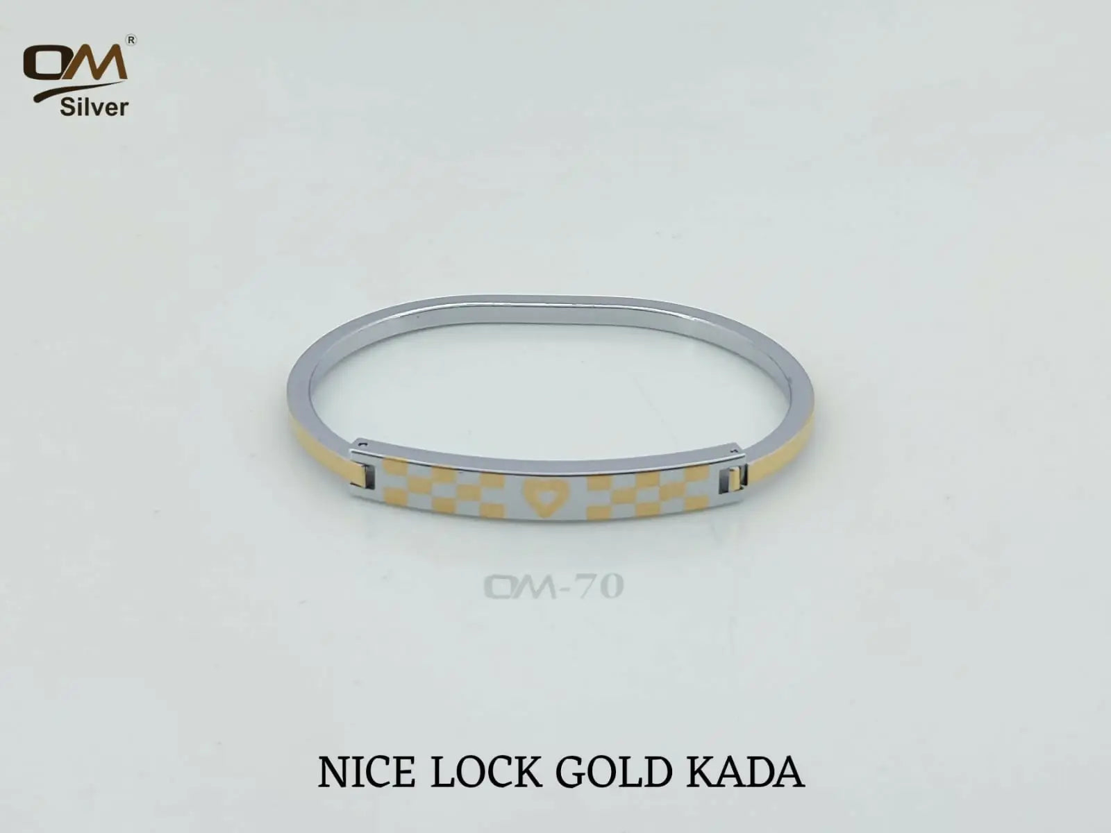 Nice Lock Gold Kada Sarafa Bazar India