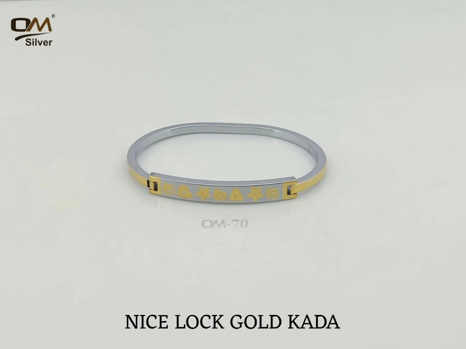 Nice Lock Gold Kada Sarafa Bazar India