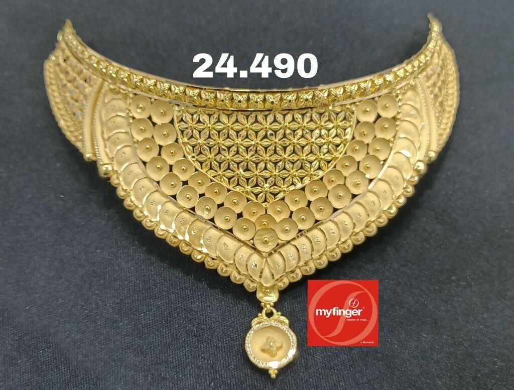 Gold Choker Sarafa Bazar India