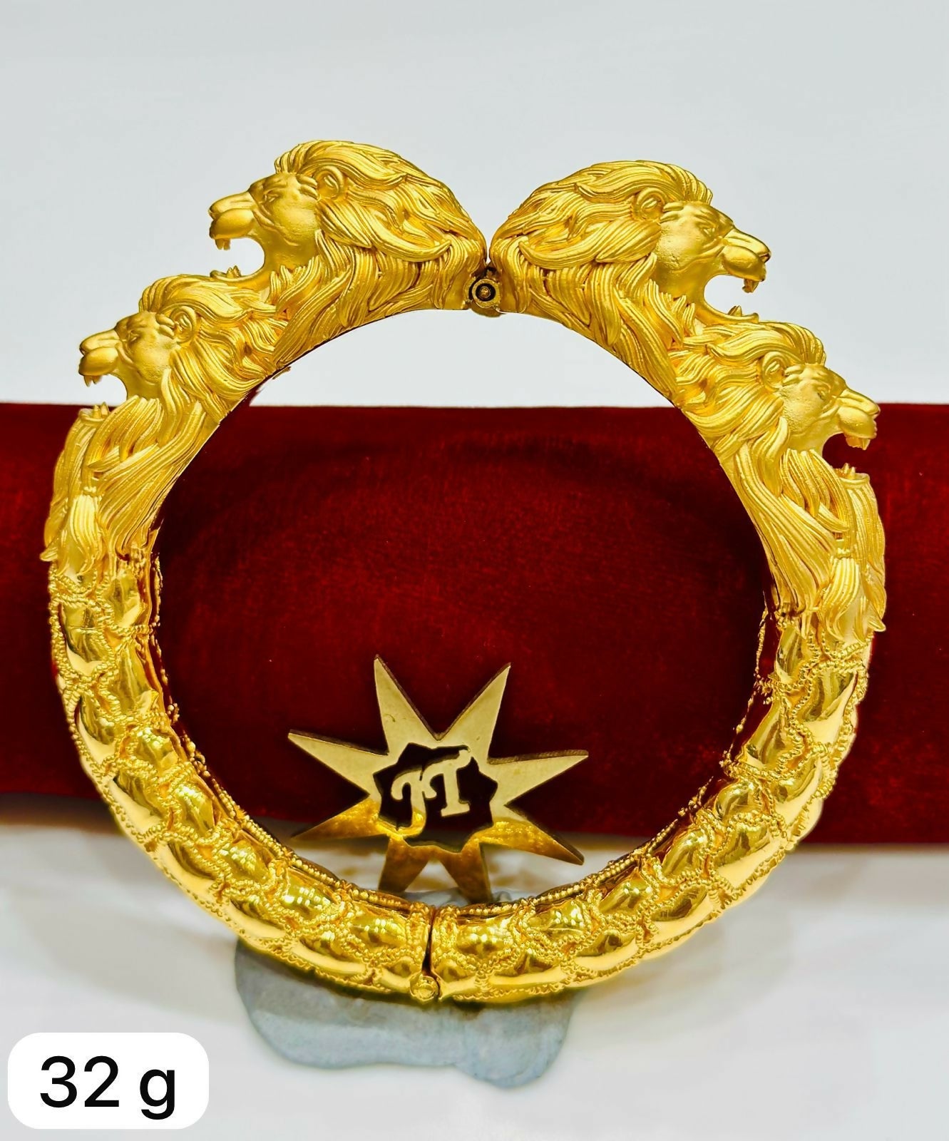 Maharaja EF Kada Sarafa Bazar India