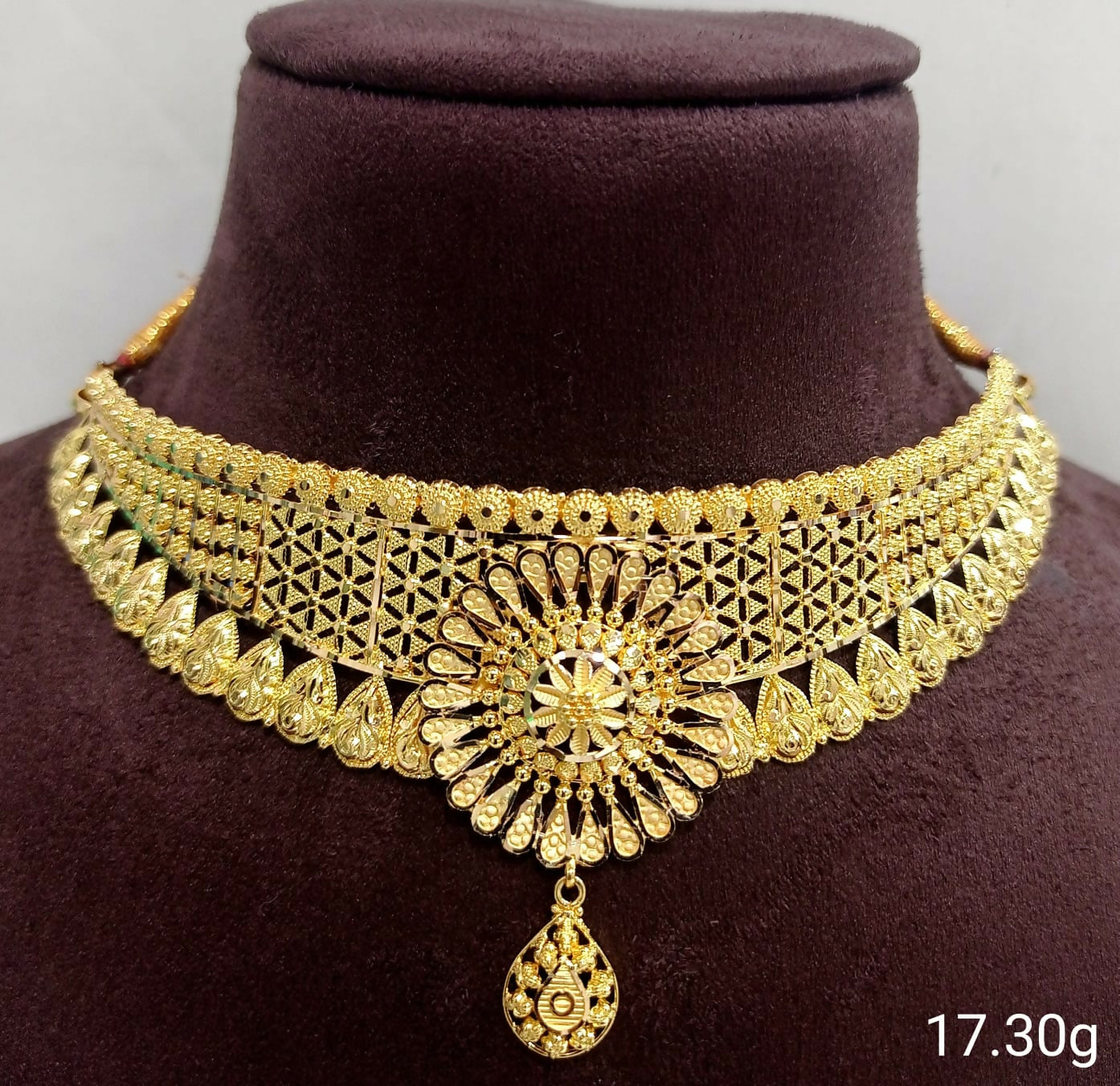 Gold Choker Sarafa Bazar India