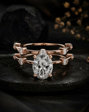Oval Cut lab Grown Diamond 9KT Rose Gold Women's Ring Sarafa Bazar India