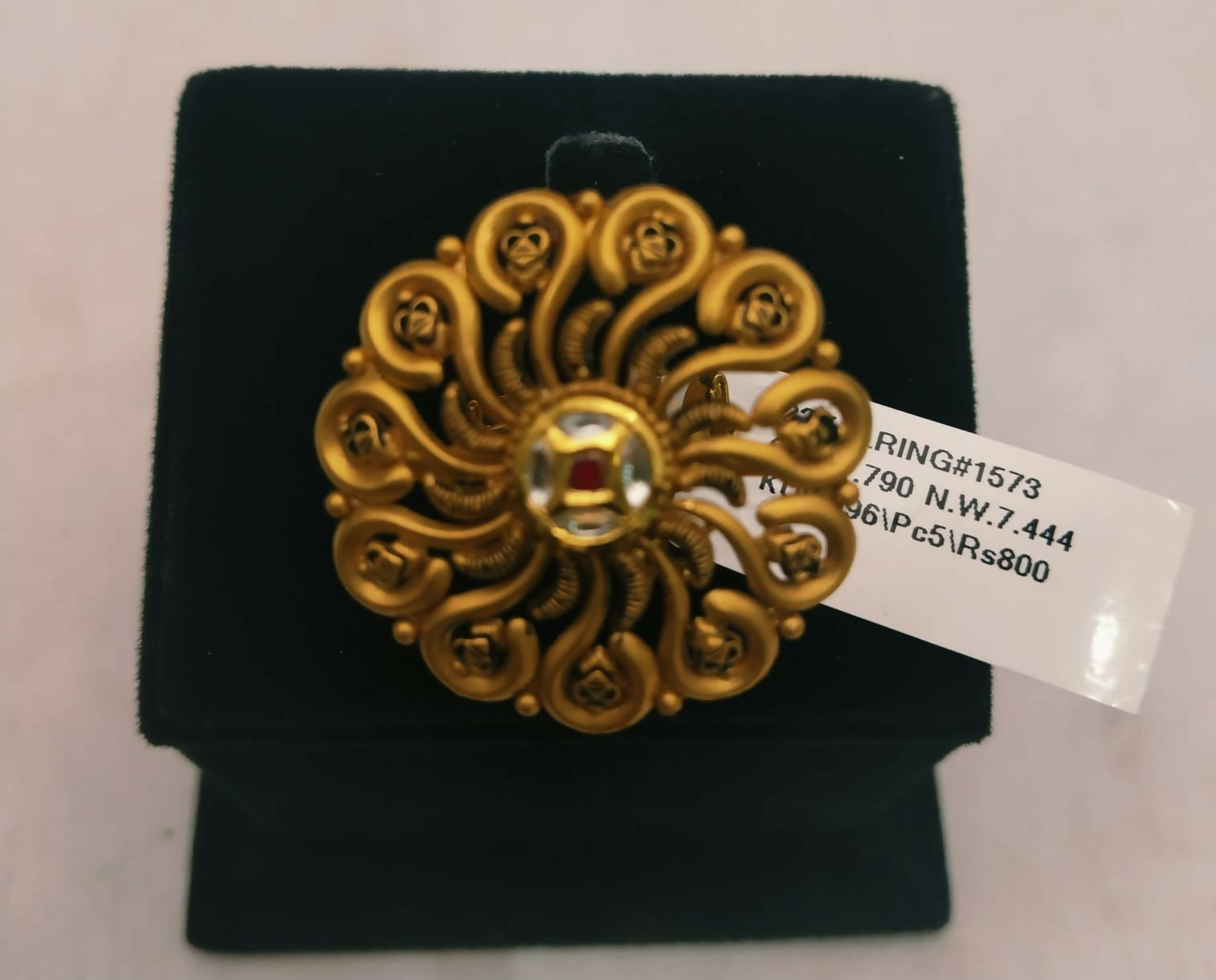 Antique Ladies Ring Sarafa Bazar India