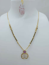 Short mangalsutra Sarafa Bazar India