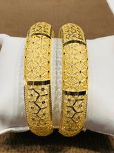 Bombay Fancy Bangles Sarafa Bazar India