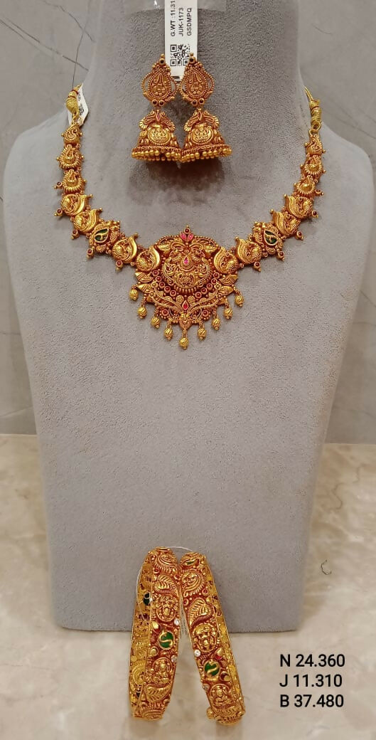 Antique Choker & Bangles Sarafa Bazar India