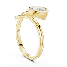 Pear Cut lab Grown Diamond Women's Ring 9KT Yellow Gold Sarafa Bazar India