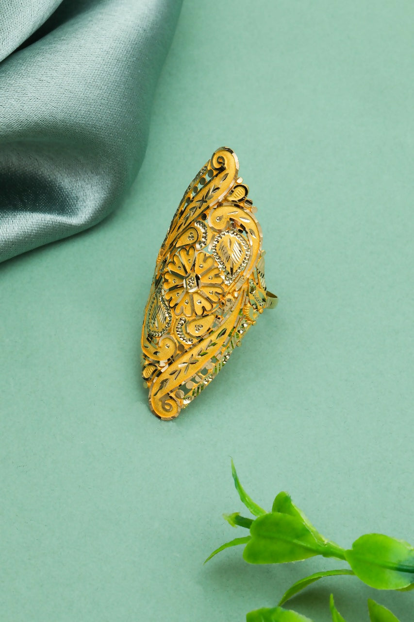 Gold Ladies Rings Sarafa Bazar India
