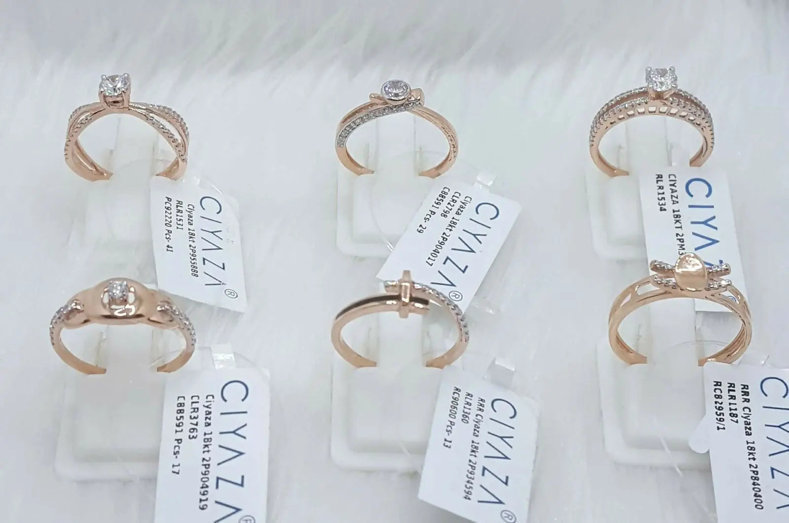 Rose Gold Ladies Rings Sarafa Bazar India