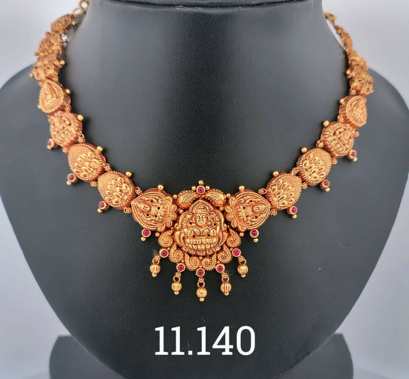 Antique Necklace Sarafa Bazar India