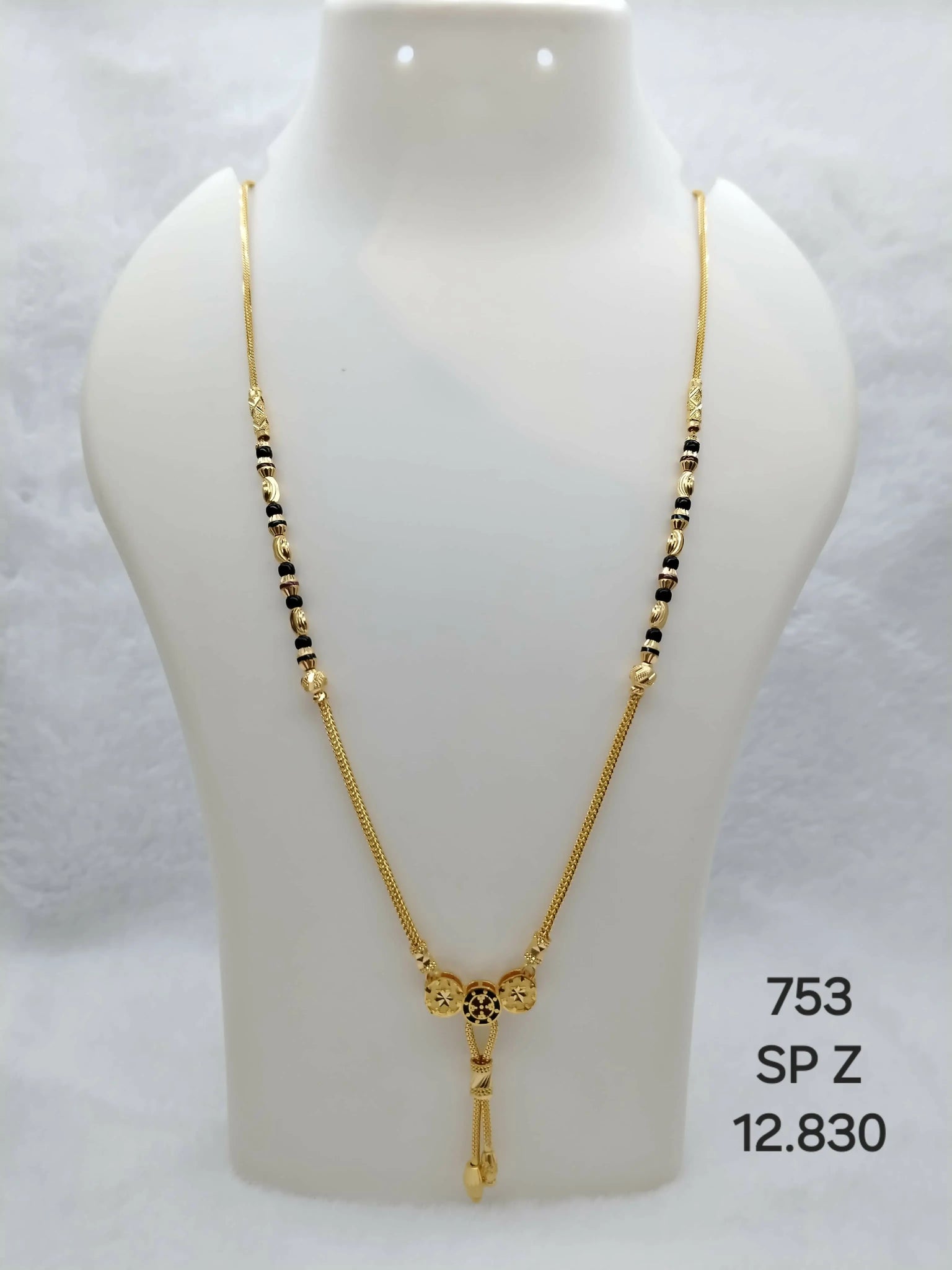 SP Mangalsutra Sarafa Bazar India