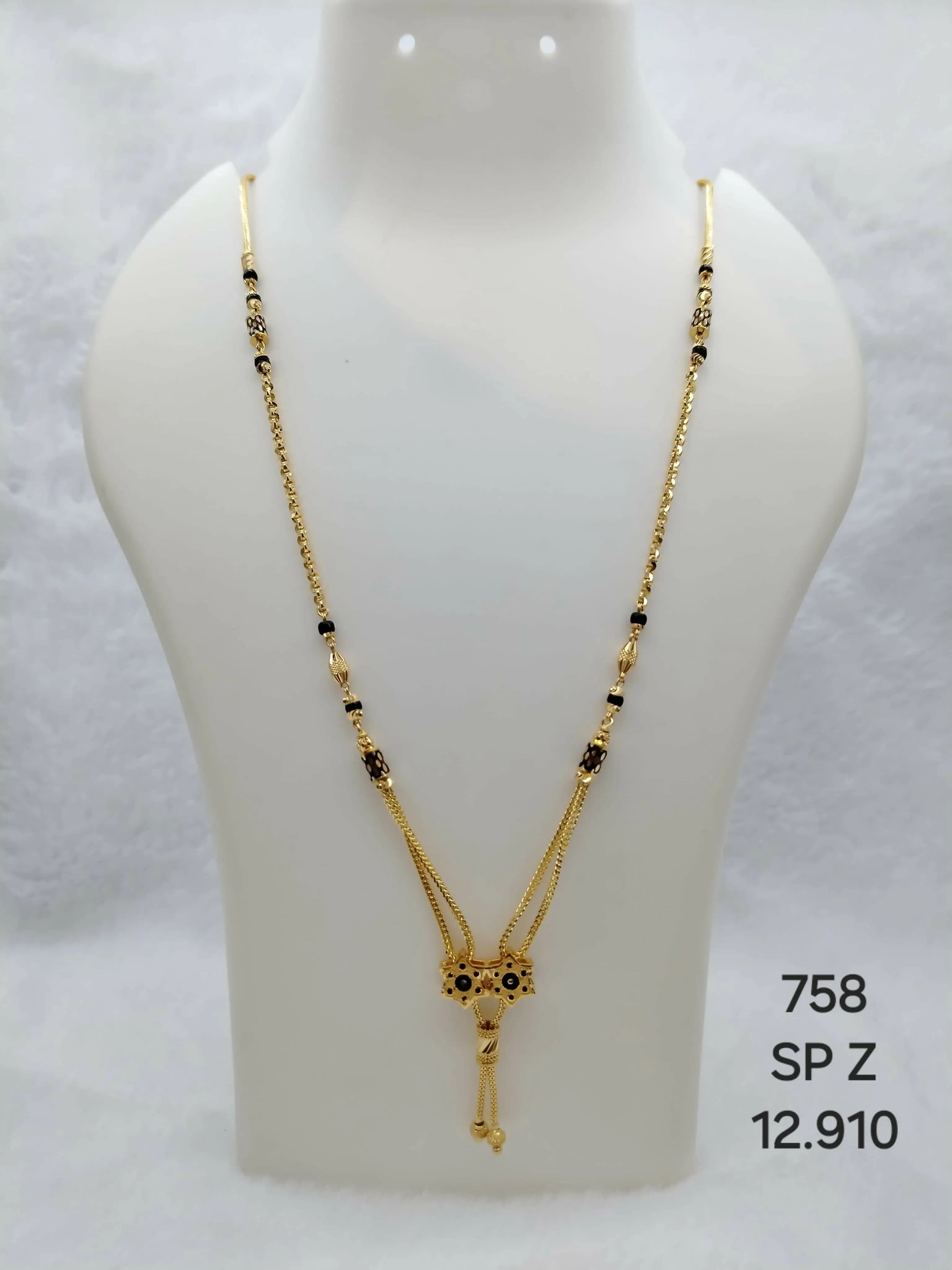 SP Mangalsutra Sarafa Bazar India