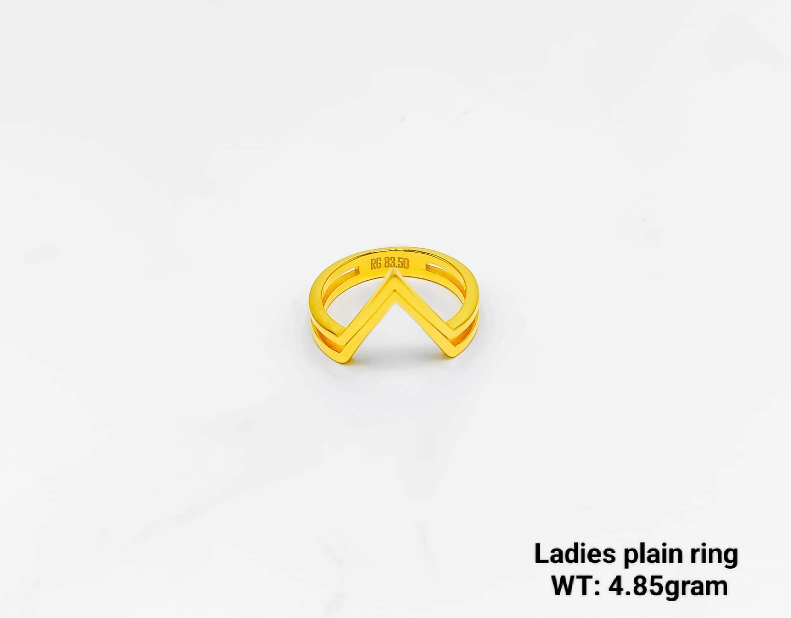 Ladies Plain Ring Sarafa Bazar India