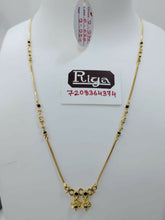Short mangalsutra Sarafa Bazar India