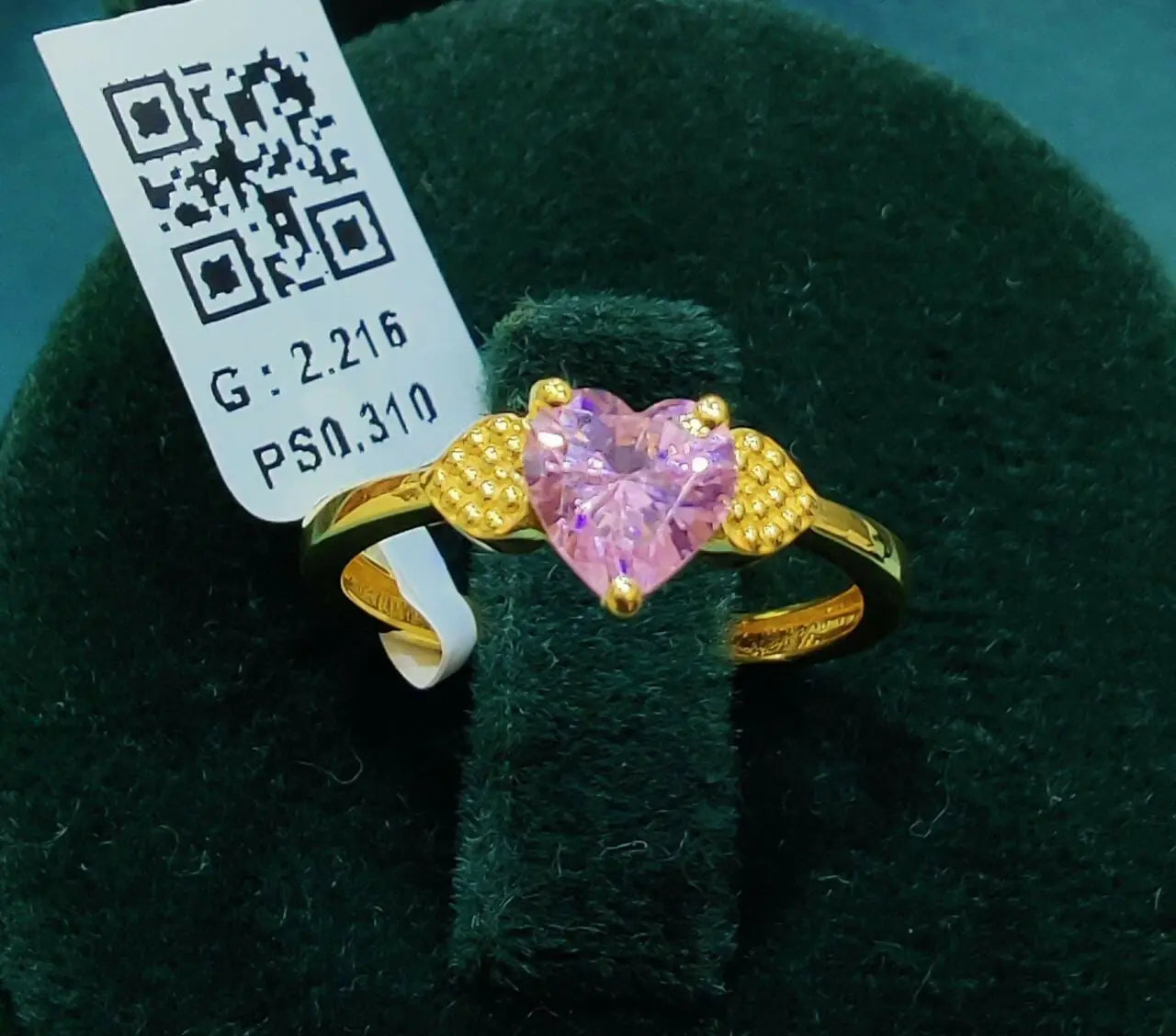 Solitaire Ladies Ring Sarafa Bazar India