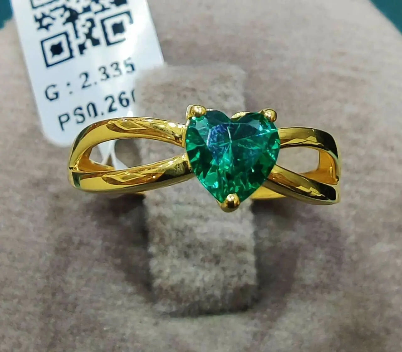 Solitaire Ladies Ring Sarafa Bazar India