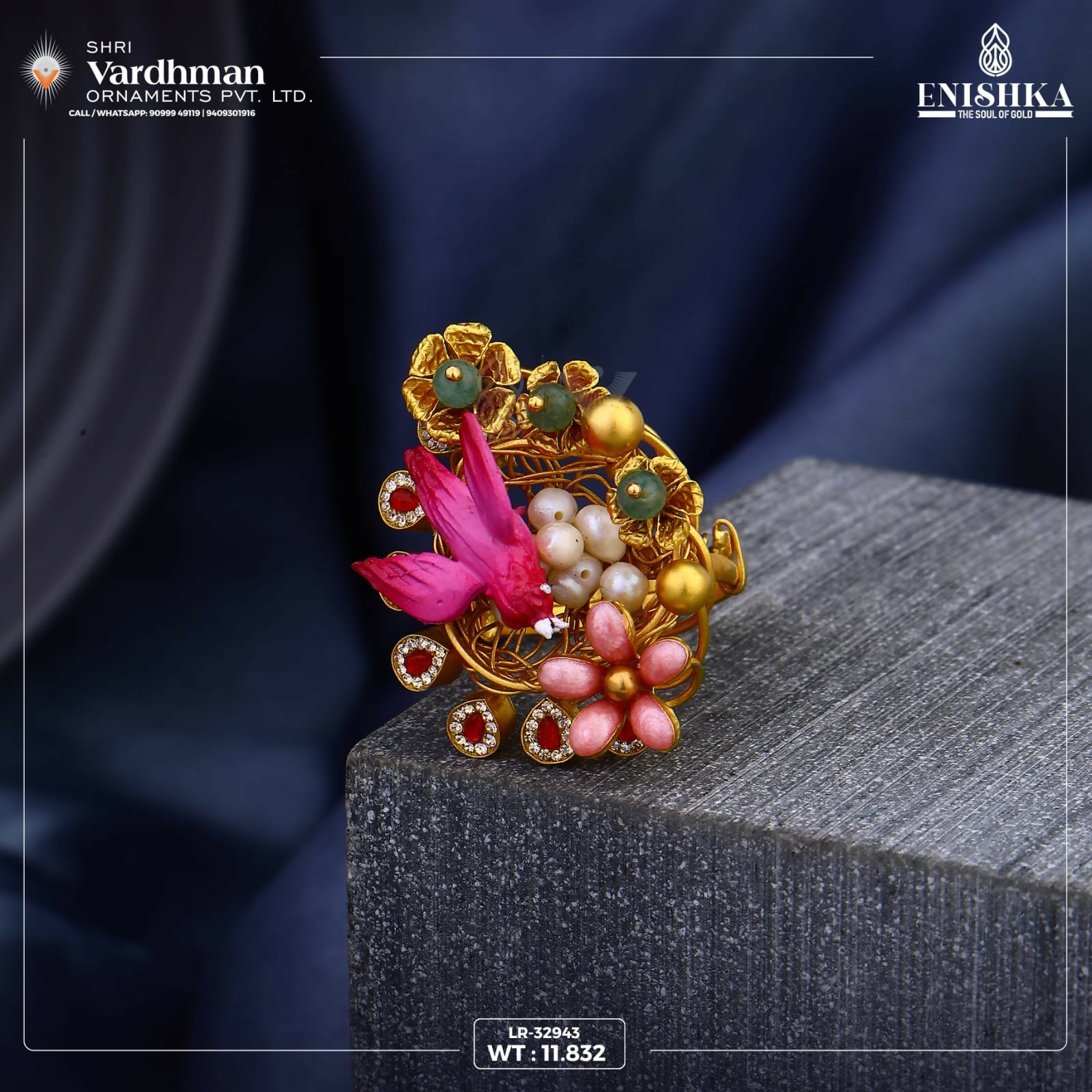 Antique Ladies Ring Sarafa Bazar India