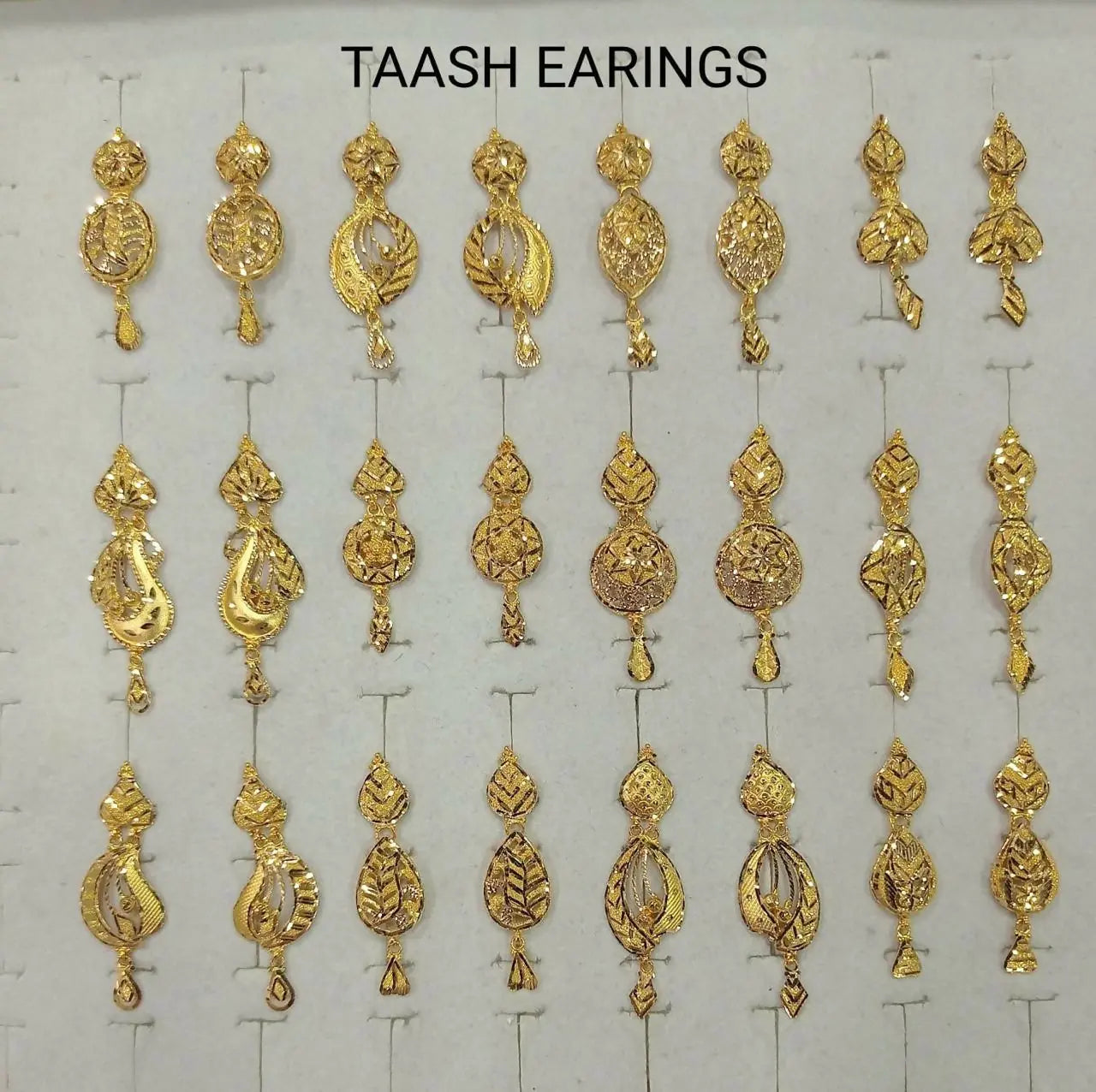 Taash Earings 1 Sarafa Bazar India