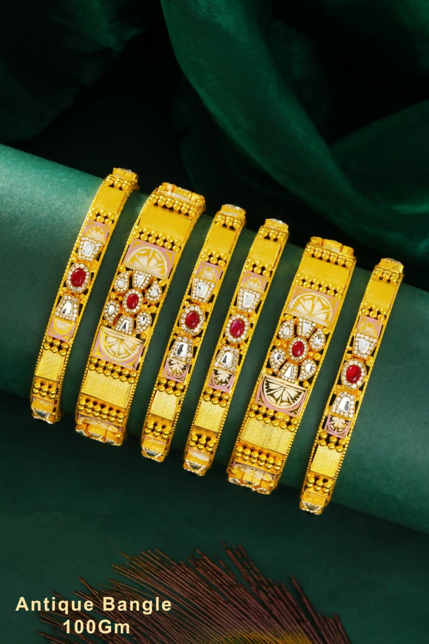 Antique Bangles Sarafa Bazar India