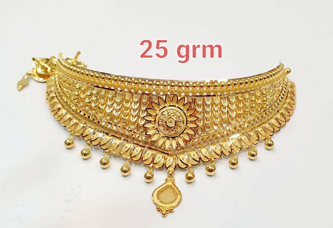 Gold Choker Sarafa Bazar India