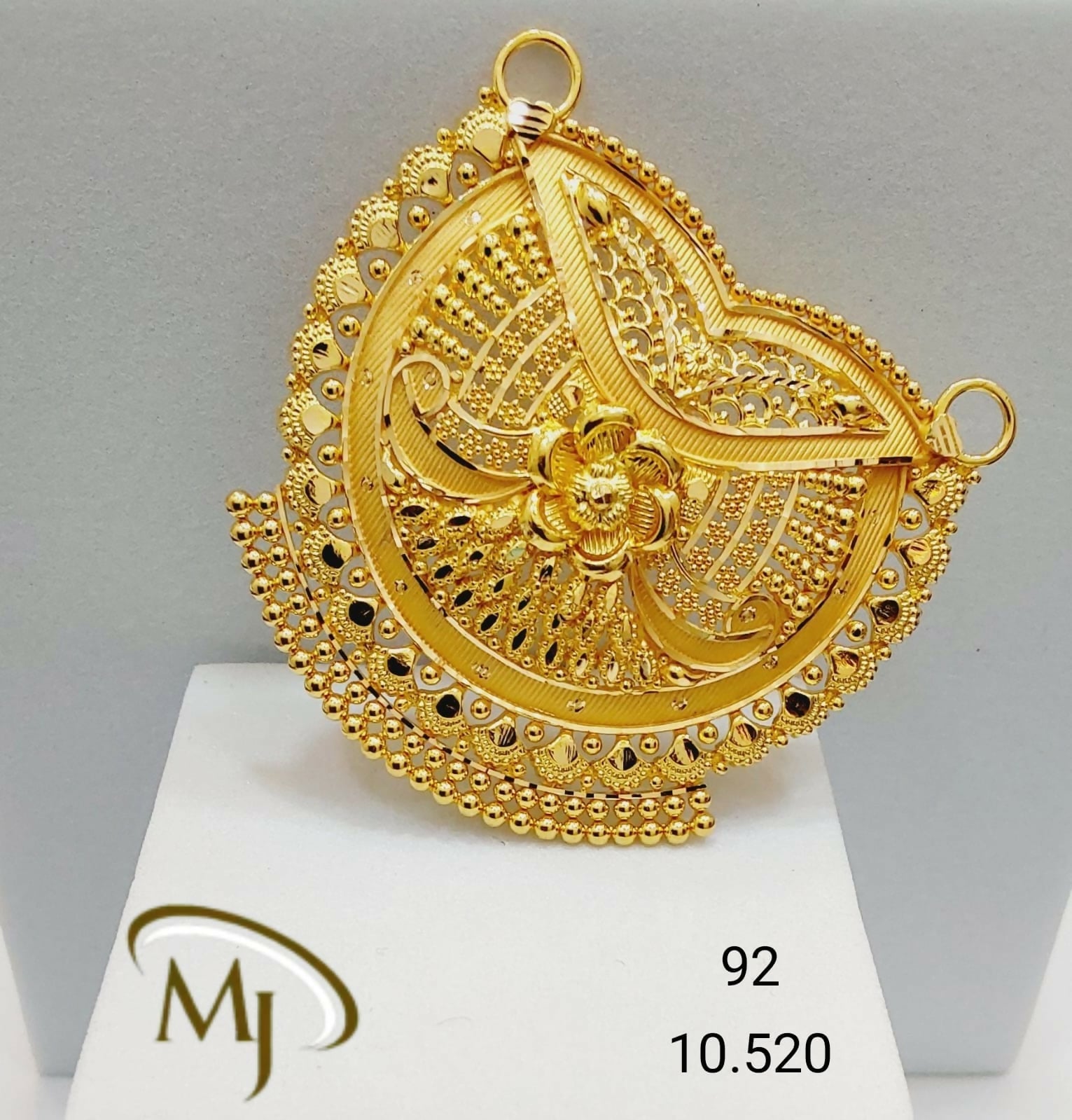 22kt Gold Mangalsutra Pendant Sarafa Bazar India