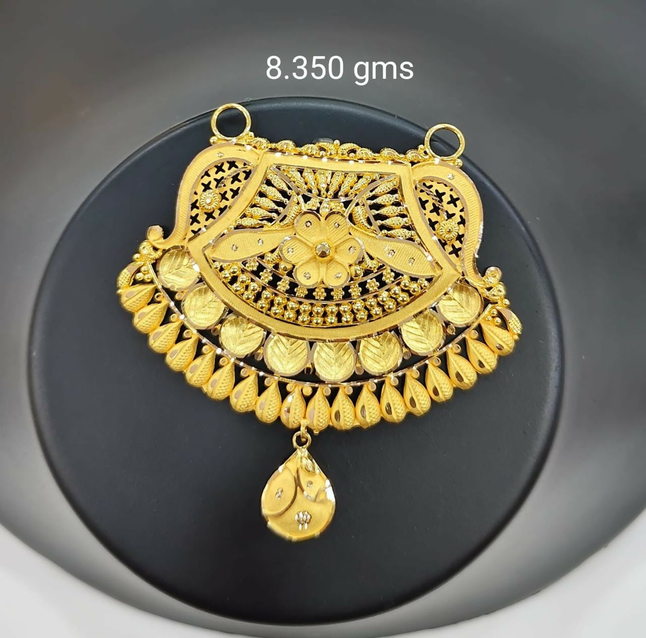 Gold Mangalsutra Pendant Sarafa Bazar India