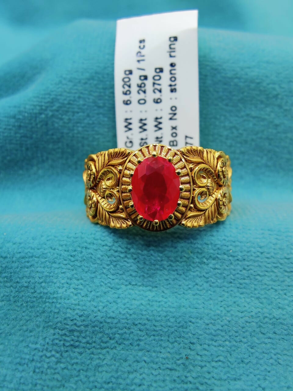 Antique Stone Ladies Ring Sarafa Bazar India