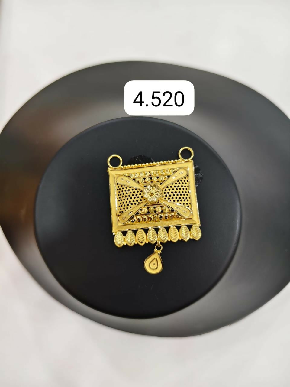 Gold Mangalsutra Pendant Sarafa Bazar India