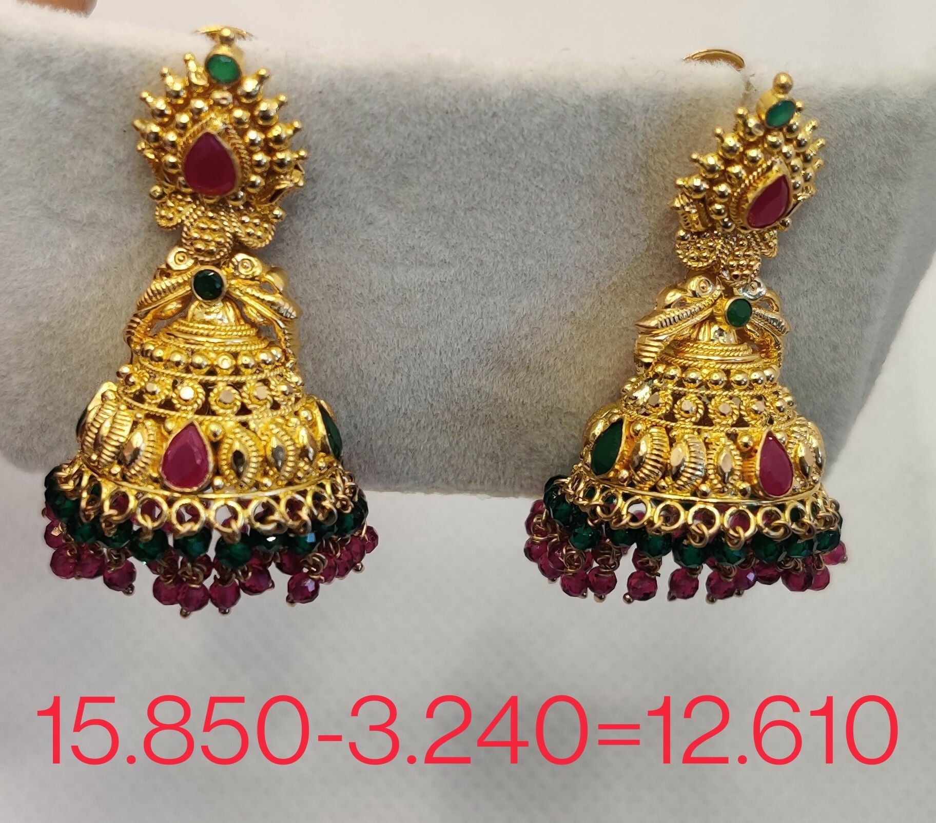 22 kt Gold Jhumki Sarafa Bazar India