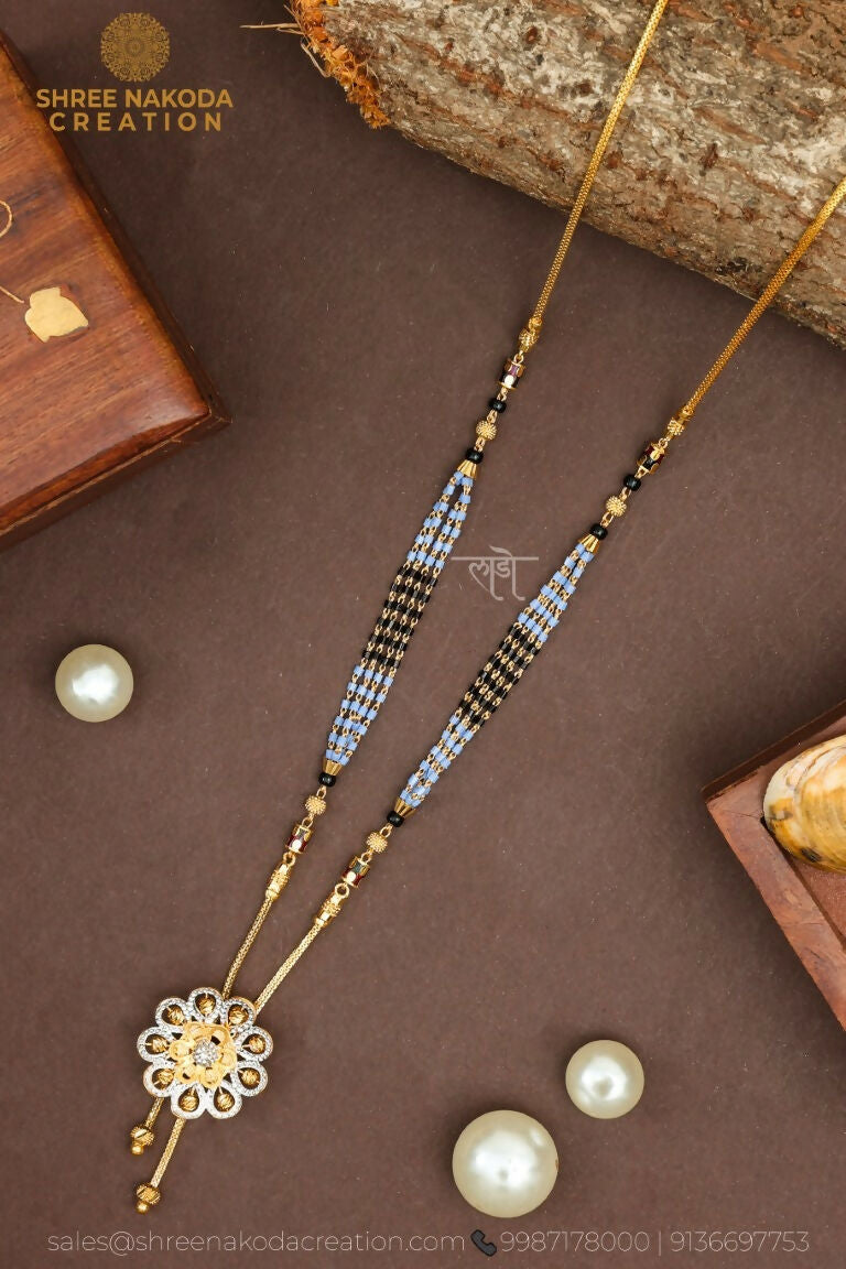 Gold Mangalsutra Sarafa Bazar India