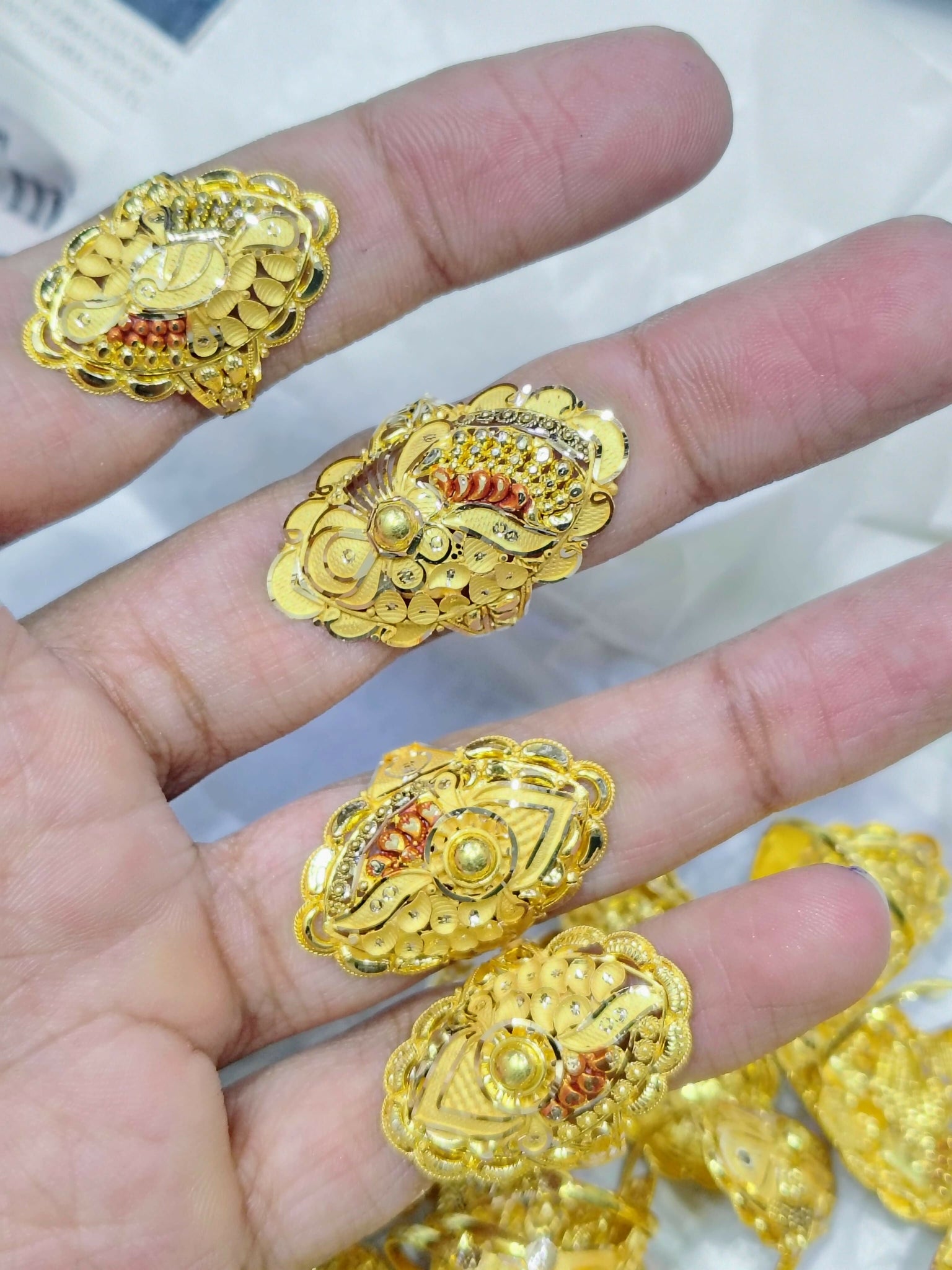 Gold Ladies Rings Sarafa Bazar India