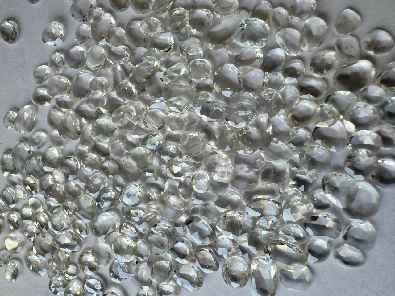 White Stones Sarafa Bazar India