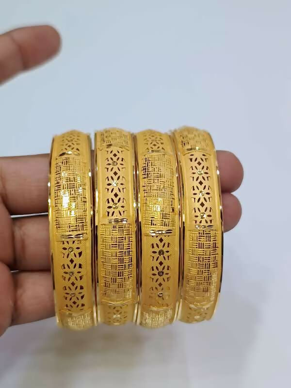 Gold Bangles Sarafa Bazar India