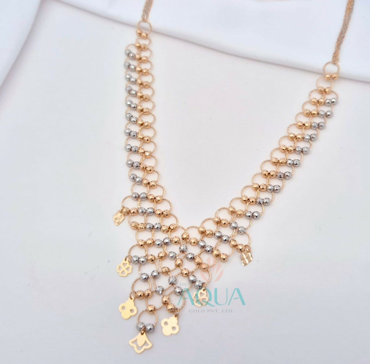 18kt Italian Necklace Sarafa Bazar India