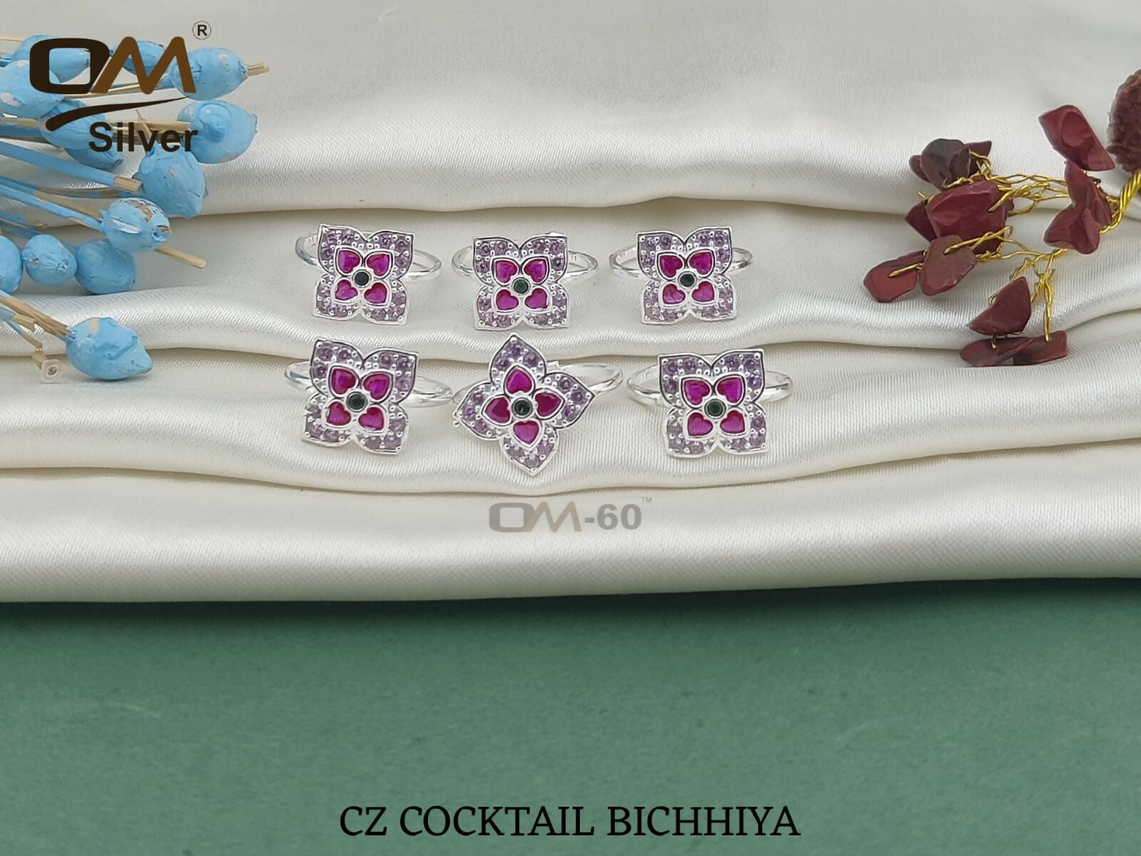 CZ Cocktail Bichhiya Sarafa Bazar India