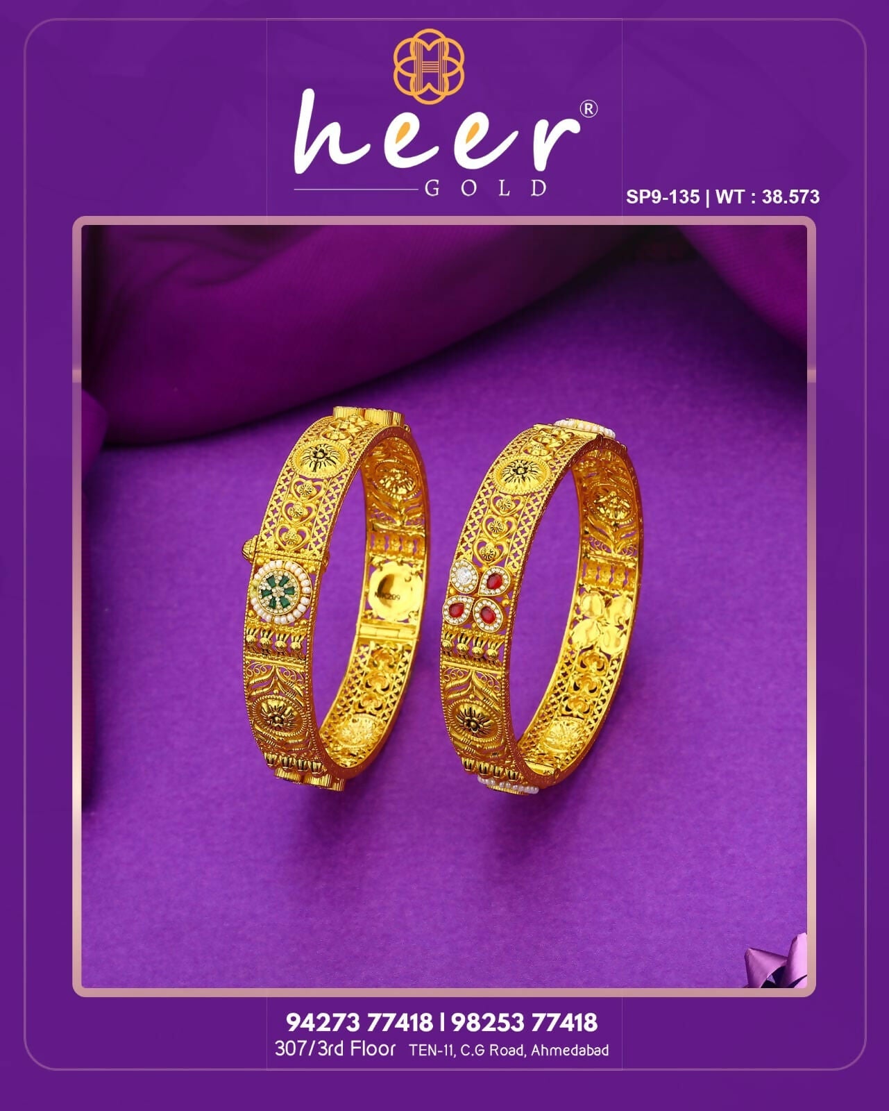 Antique Bangles Sarafa Bazar India