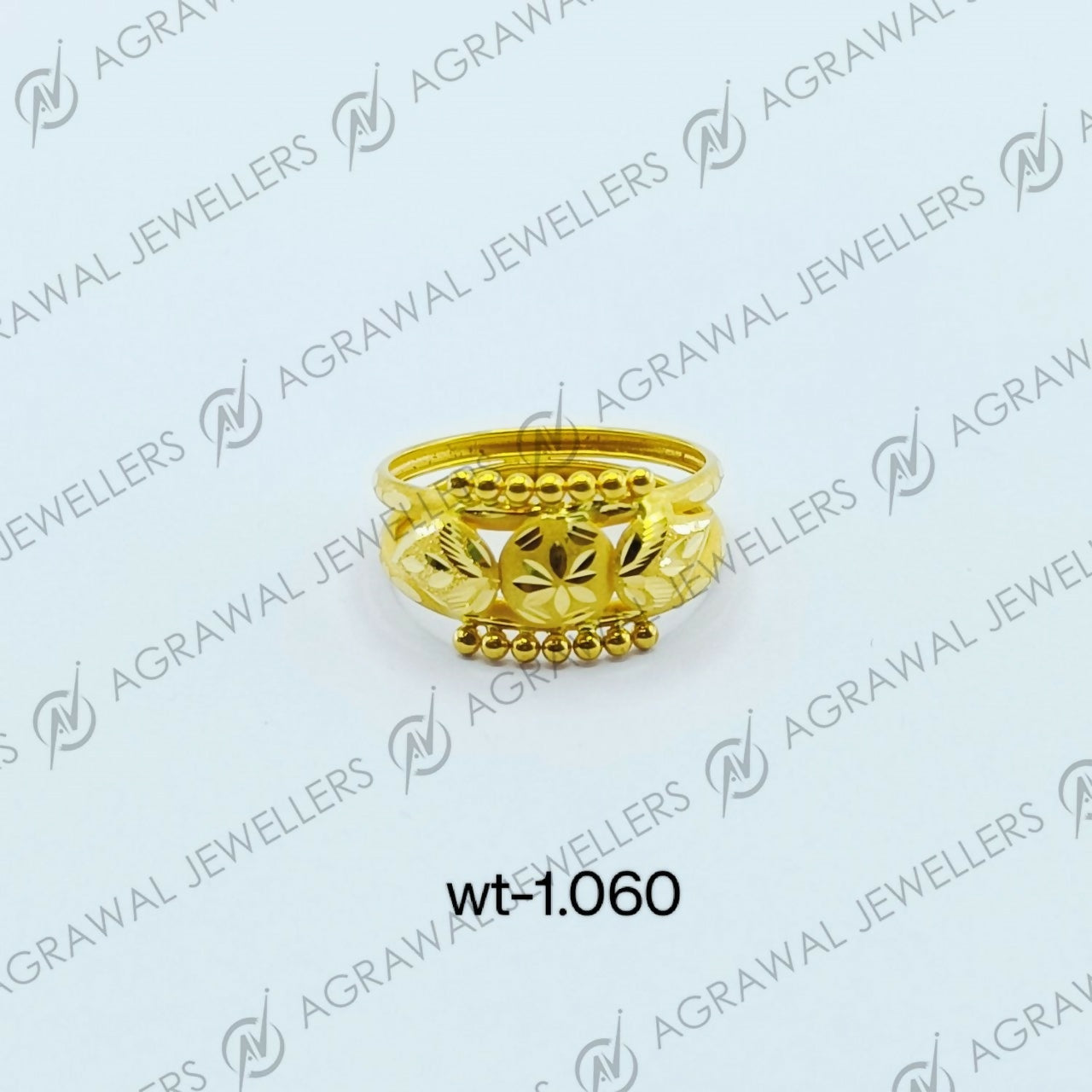 Gold Ladies Ring Sarafa Bazar India